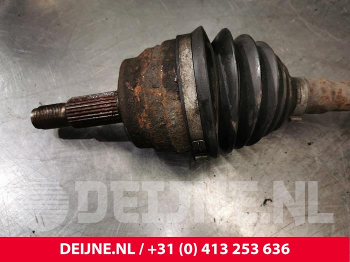 Renault Master Aandrijfas rechts-voor O184432