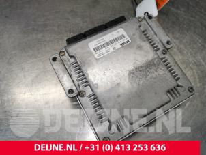Renault Master Engine management computer O184447 photo 2