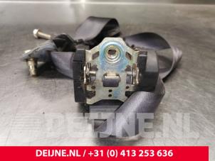 Renault Master Front seatbelt, right O184493 photo 3