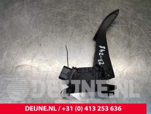 Volkswagen Crafter Gaspedaal O184602 foto 3