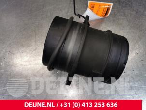 Volkswagen Crafter Airflow meter O184737 photo 2