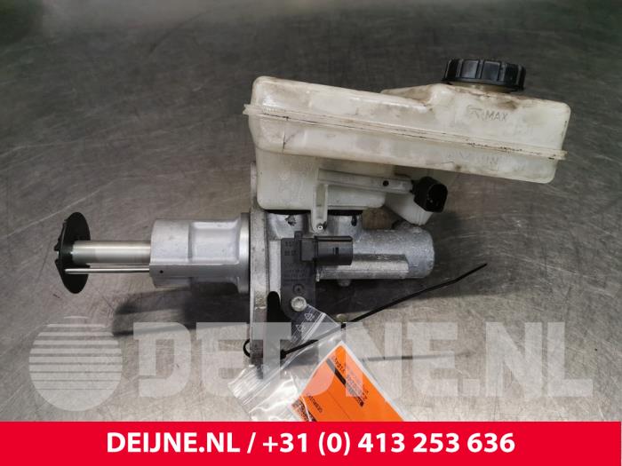 Volkswagen Crafter Hauptbremszylinder O184740
