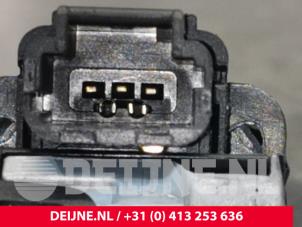 Peugeot Expert Ignition lock + key O184704 photo 3