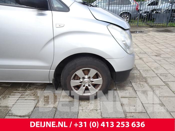 Hyundai H300 Kotflügel rechts vorne O185109