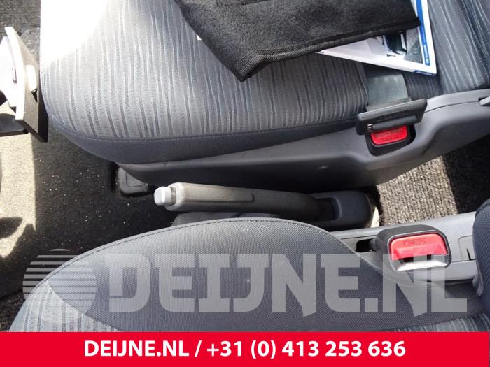 Hyundai H300 Handbremsgriff O185087