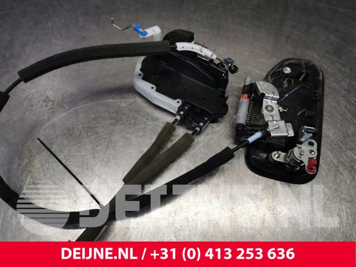 Nissan NV200 Door lock mechanism 2-door, left O185197
