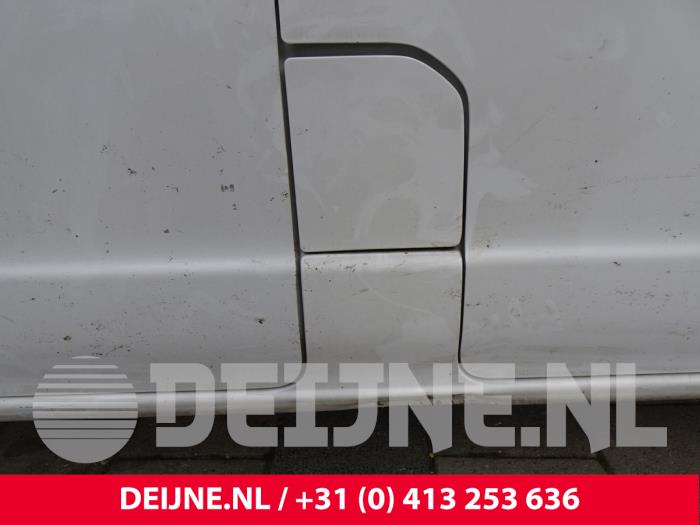 Nissan NV200 Tankklappe O185267