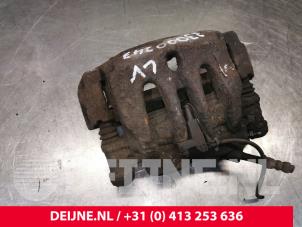 Volkswagen Crafter Remklauw (Tang) links-voor O185353 foto 2