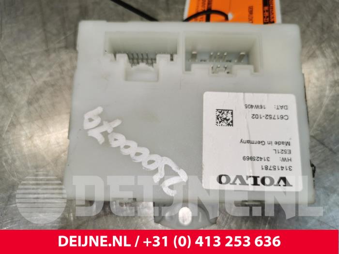 Volvo XC60 Module achterklep motor O185388