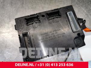 Opel Vivaro Computer Body Control O185418 foto 2