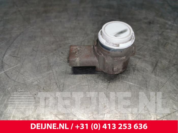 Tesla Model 3 PDC Sensor O185428