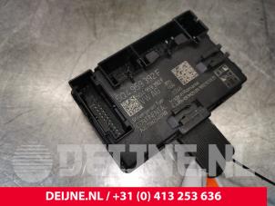 Volkswagen Crafter Central door locking module O185483 photo 3