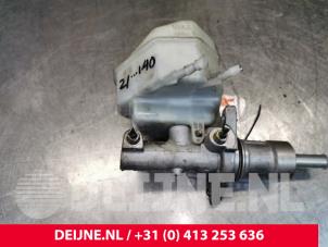 Mercedes Sprinter Hauptbremszylinder O185490 foto 3