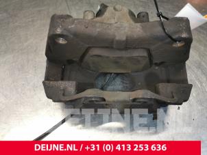 Volkswagen Transporter Remklauw (Tang) links-voor O185512 foto 3