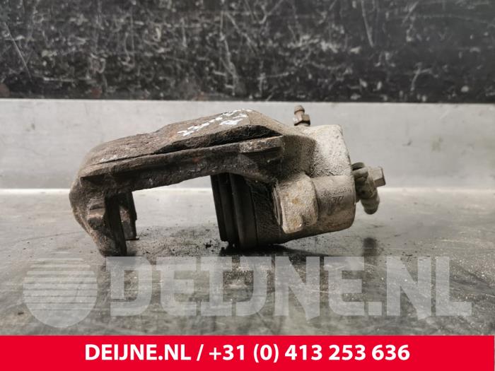 Volkswagen Caddy Bremszange rechts vorne O185553