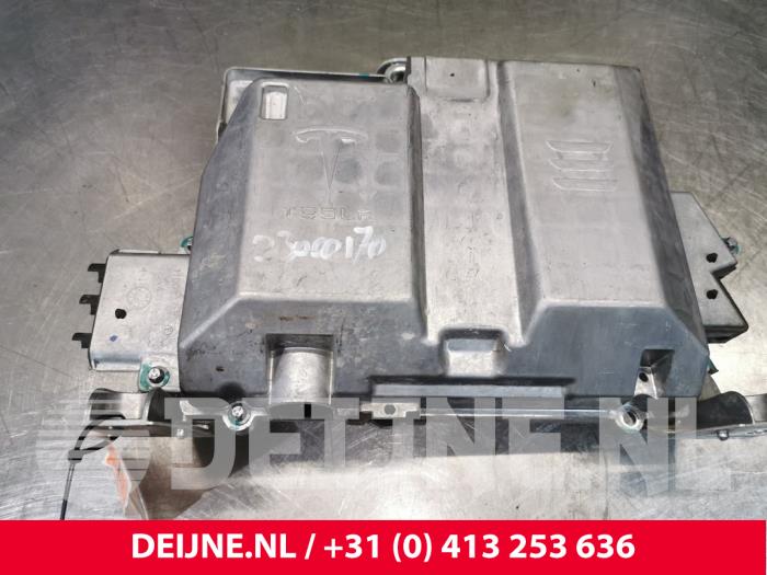 Tesla Model 3 Modul (sonstige) O185582