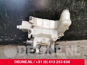 Gebruikte Koelwater Reservoir Tesla Model 3 Long Range AWD 75 kWh Prijs € 302,50 Inclusief btw aangeboden door van Deijne Onderdelen Uden B.V.