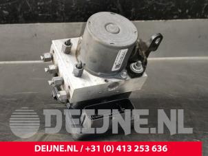 Gebruikte ABS Pomp Tesla Model 3 Long Range AWD 75 kWh Prijs € 193,60 Inclusief btw aangeboden door van Deijne Onderdelen Uden B.V.