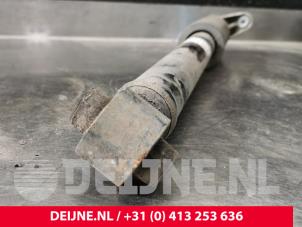 Tesla Model 3 Schokdemper links-achter O185624 foto 3