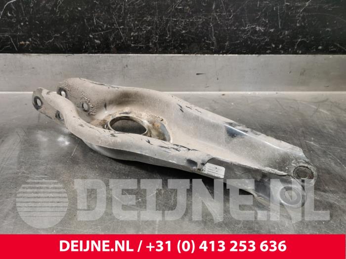 Tesla Model 3 Veerschotel links-achter O185631