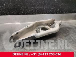 Tesla Model 3 Rear spring retainer, left O185631 photo 2