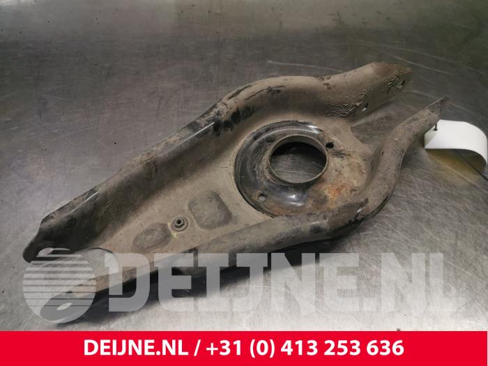 Tesla Model 3 Veerschotel rechts-achter O185632