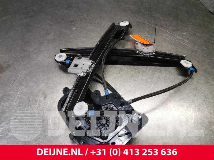 Tesla Model 3 Fenstermechanik 4-türig rechts vorne O185649