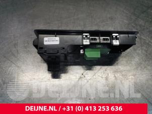 Volkswagen Transporter Electric window switch O185664 photo 3