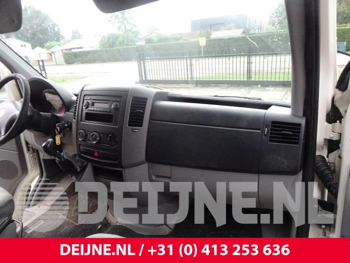 Volkswagen Crafter Handschuhfach O185748