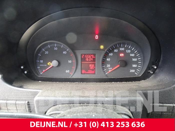 Volkswagen Crafter Tacho - Kombiinstrument KM O185758