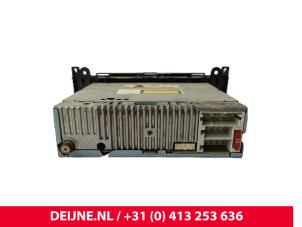Volkswagen Crafter Radio O185765 photo 3