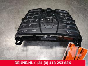Ford Transit Custom Radiobedienfeld O186270 foto 2