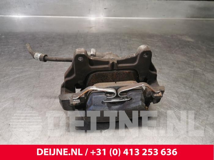 Volvo XC90 Front brake calliper, left O186357