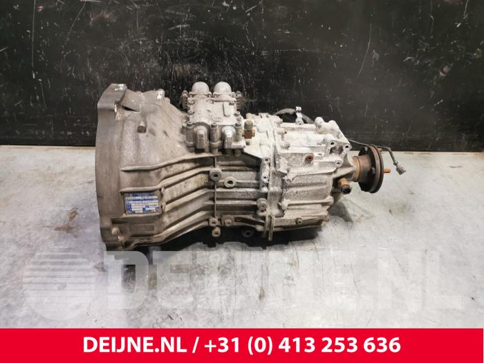 Gebruikte Automaatbak Renault Maxity 3.0 DCI 150.35 Prijs € 1.210,00 Inclusief btw aangeboden door van Deijne Onderdelen Uden B.V.