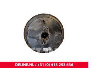 Gebruikte Rembol Volkswagen Transporter/Caravelle T5 2.0 BiTDI DRF Prijs € 72,60 Inclusief btw aangeboden door van Deijne Onderdelen Uden B.V.