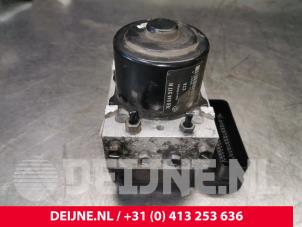 Volkswagen Transporter ABS Pumpe O186776 foto 2