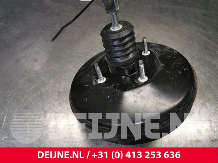 Gebruikte Rembol Ford Transit Courier 1.0 Ti-VCT EcoBoost 12V Prijs € 60,50 Inclusief btw aangeboden door van Deijne Onderdelen Uden B.V.