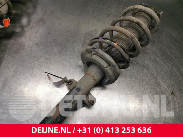 Ford Transit Schokdemperpoot links-voor O186938