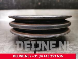 Hyundai H200 Water pump pulley O187077 photo 3