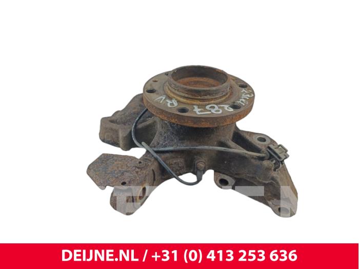 Mercedes Sprinter Fusee rechts-voor O187106