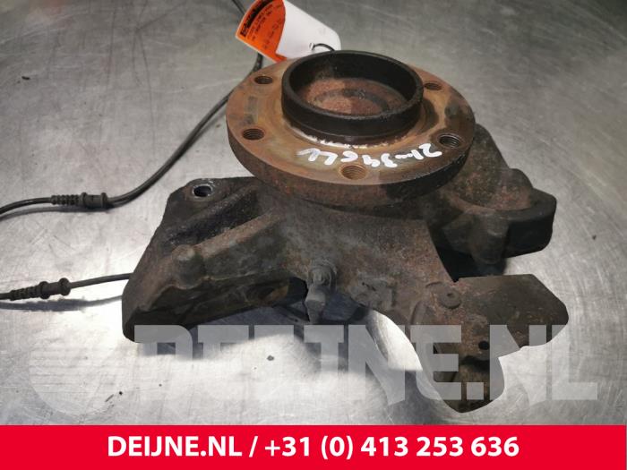 Volkswagen Crafter Fusee links-voor O187147