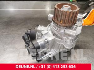 Mercedes Citan Brandstofpomp Mechanisch O187309 foto 2