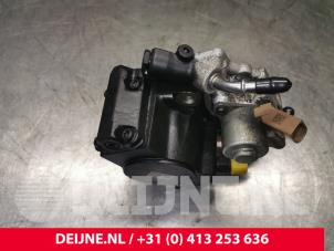 Mercedes Sprinter Kraftstoffpumpe Mechanisch O187473 foto 3