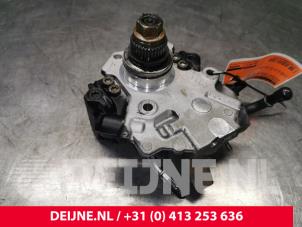 Mercedes Sprinter Kraftstoffpumpe Mechanisch O187473 foto 2