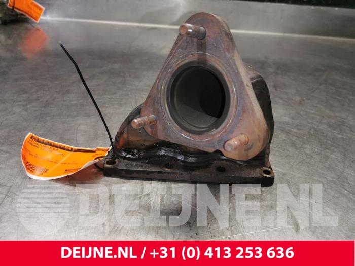 Gebruikte Uitlaatspruitstuk Porsche Cayenne (9PA) 3.2 V6 24V Prijs € 50,00 Margeregeling aangeboden door van Deijne Onderdelen Uden B.V.