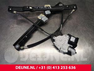 Volkswagen Caddy Window mechanism 2-door, front right O187501 photo 2