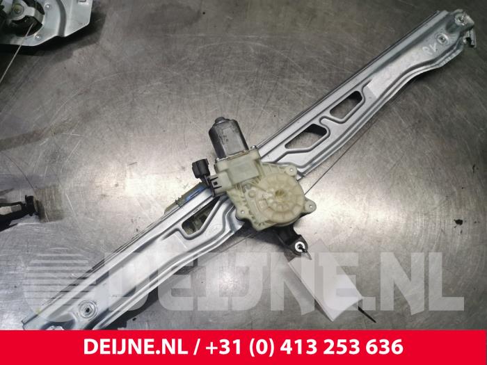 Ford Transit Ruitmechaniek 2Deurs rechts-voor O187507