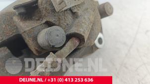 Volkswagen Transporter Bremszange links vorne O187642 foto 3