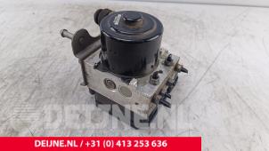 Volkswagen Transporter ABS Pumpe O187619 foto 3