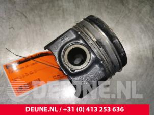 Fiat Ducato Piston O187665 photo 2